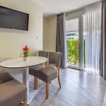Mobile Luxury Premium-1 By Interhome Vikendica *