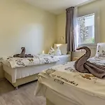 Mobile Luxury Premium-1 By Interhome * Pula