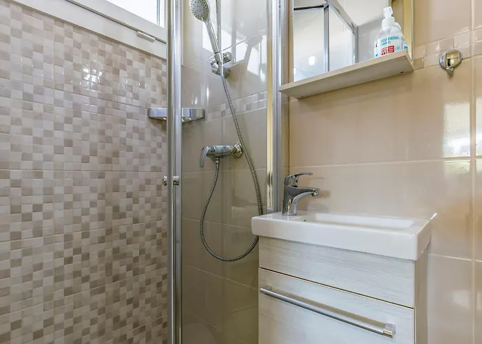 펜션 Mobile Luxury Premium-1 By Interhome 풀라