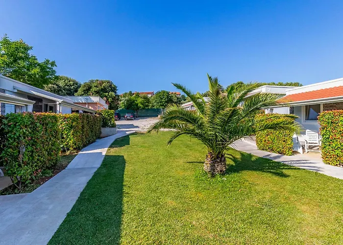 Vikendica Mobile Luxury Premium-1 By Interhome *